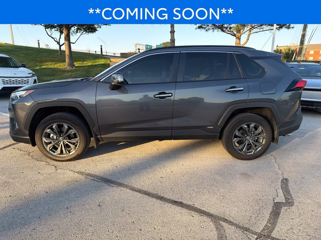 Toyota RAV4 photo 11