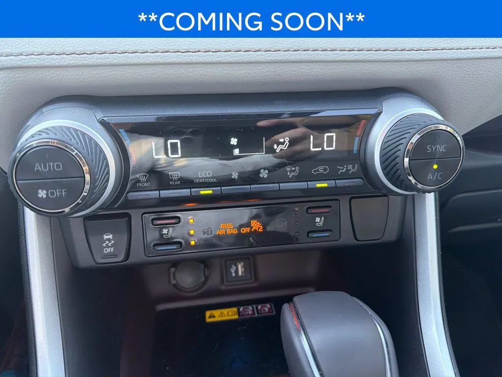Toyota RAV4 photo 18