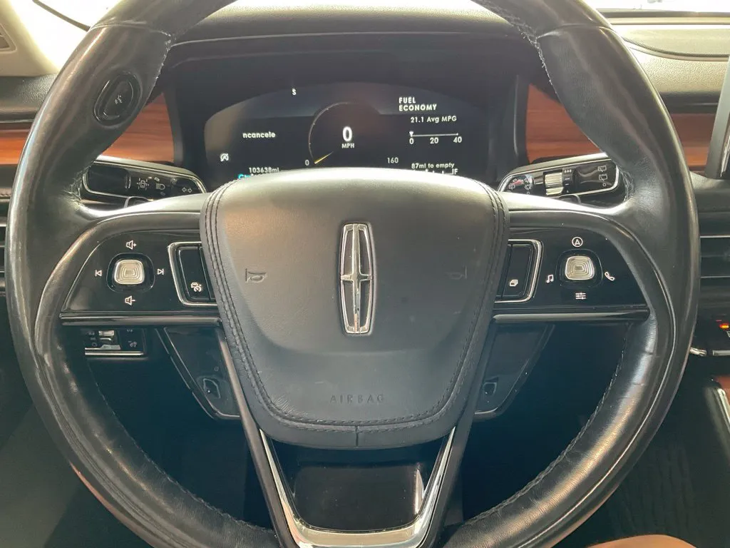 Lincoln Aviator photo 11