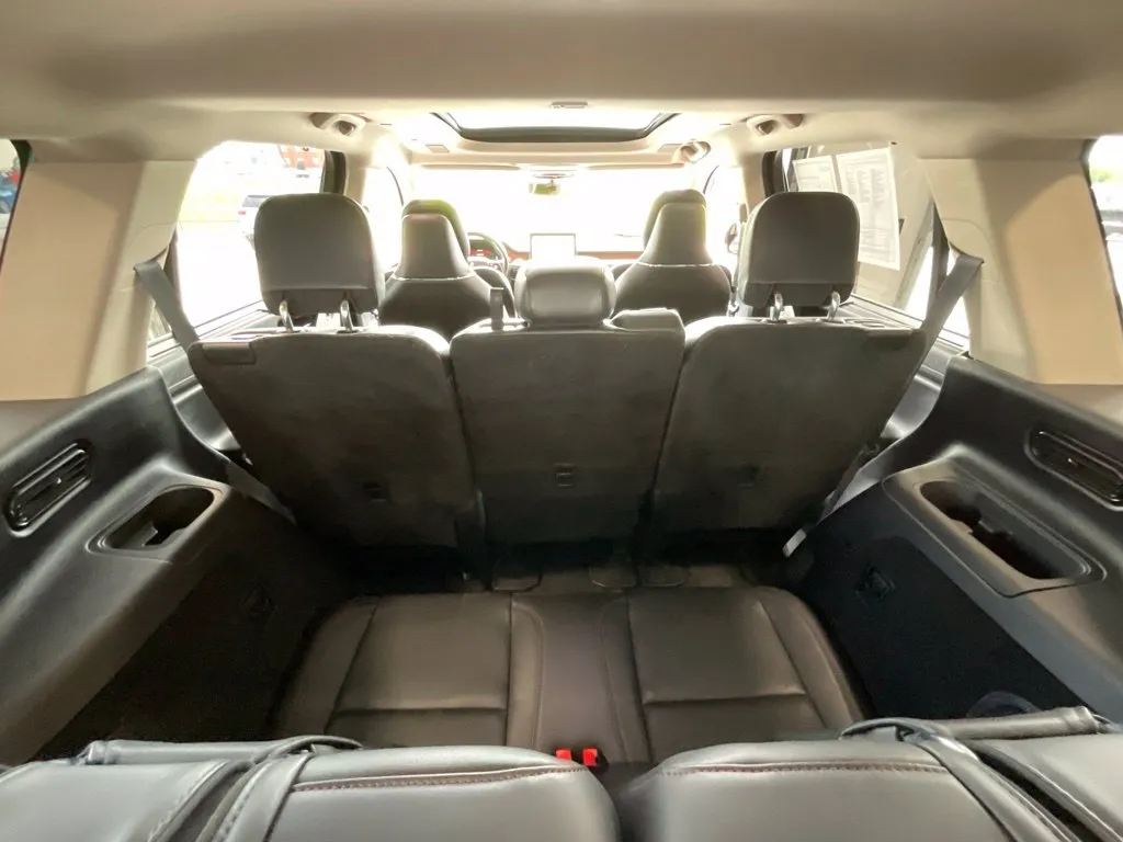 Lincoln Aviator photo 26