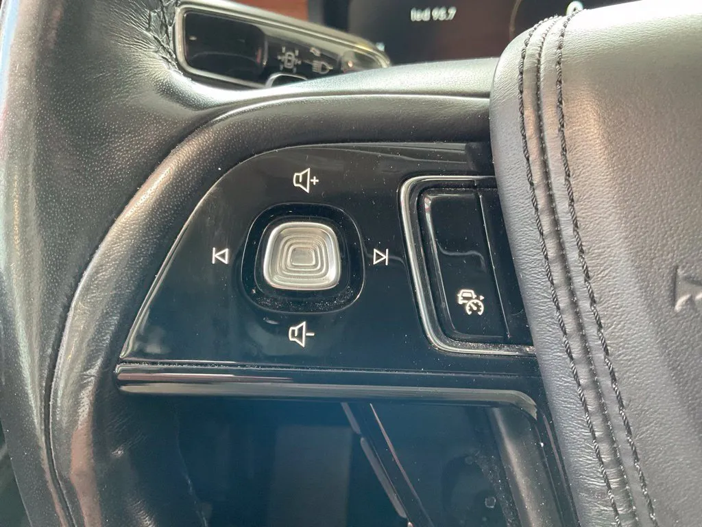 Lincoln Aviator photo 12