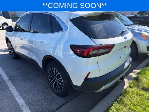 More photos of 2024 Ford Escape Plug-In Hybrid at Jay Wolfe Toyota, MO