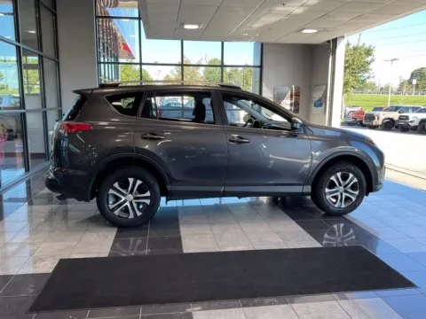 More photos of 2017 Toyota RAV4 LE at Jay Wolfe Toyota, MO