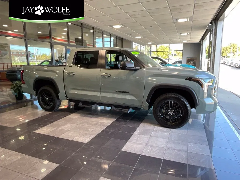2024 Toyota Tundra SR5