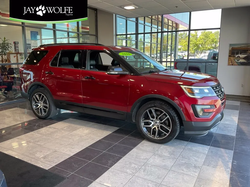 2016 Ford Explorer