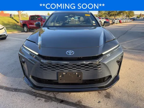 Photos of 2025 Toyota Crown Signia XLE for sale in Kansas City, MO at Jay Wolfe Toyota