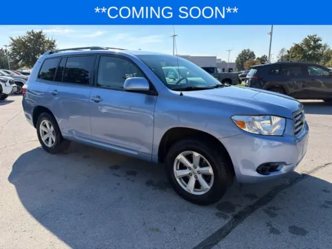 More photos of 2009 Toyota Highlander at Jay Wolfe Toyota, MO