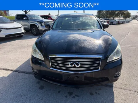 Photos of 2011 INFINITI M37 X for sale in Kansas City, MO at Jay Wolfe Toyota