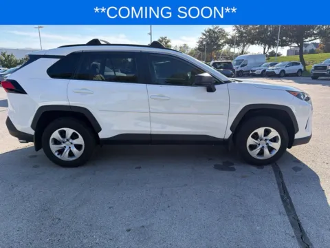 More photos of 2020 Toyota RAV4 LE at Jay Wolfe Toyota, MO