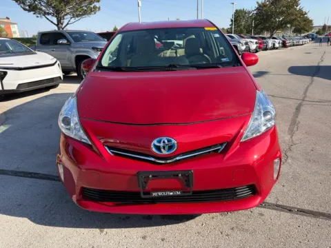 Photos of 2014 Toyota Prius v Two for sale in Kansas City, MO at Jay Wolfe Toyota