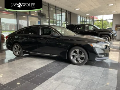 Black 2018 Honda Accord EX for sale in Kansas City, MO