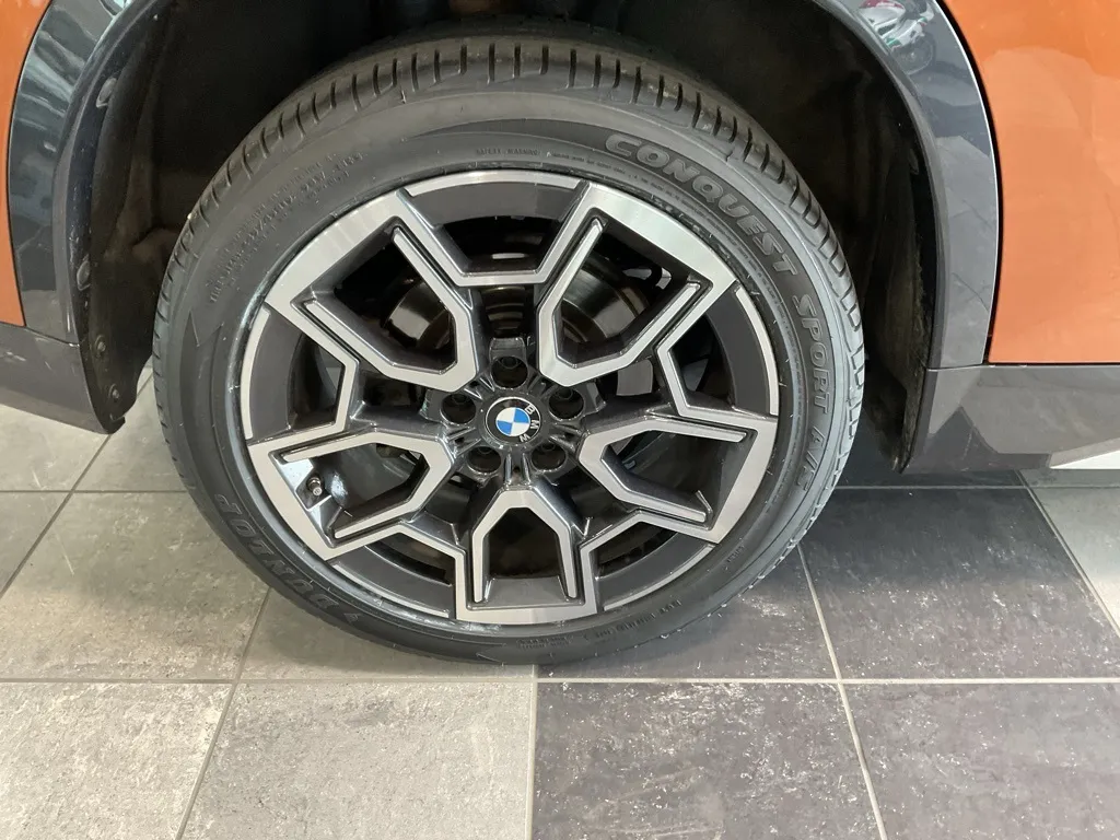 2023 Bmw X1 XDrive28i photo 3
