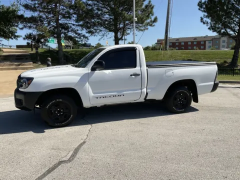Another view of 2013 Toyota Tacoma for sale in Kansas City, MO at Jay Wolfe Toyota