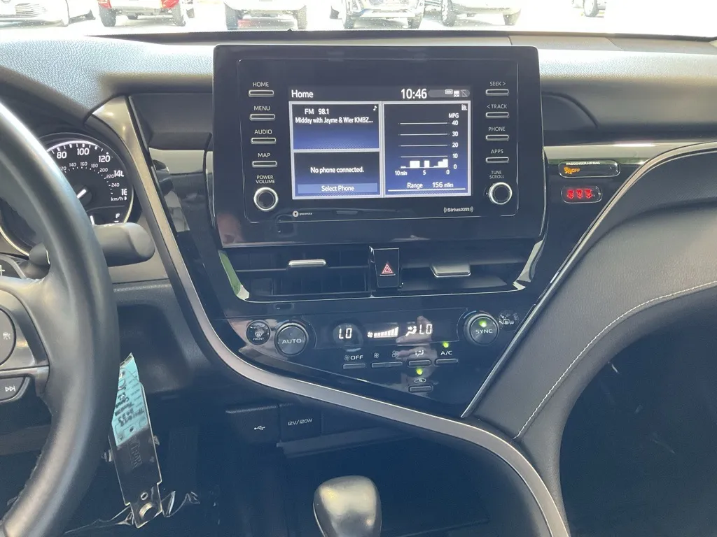 2023 Toyota Camry SE photo 6