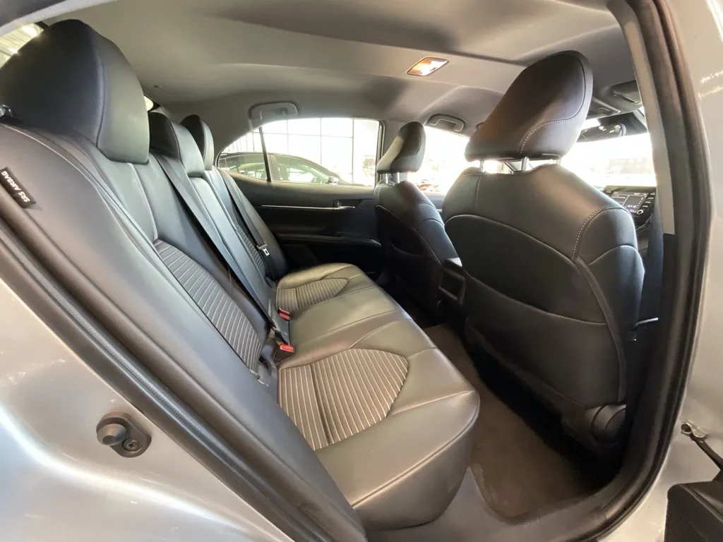 2023 Toyota Camry SE photo 21