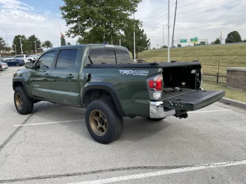 More photos of 2021 Toyota Tacoma TRD Off-Road at Jay Wolfe Toyota, MO