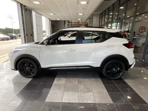 More photos of 2023 Nissan Kicks SR at Jay Wolfe Toyota, MO