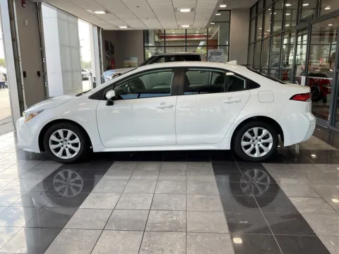 More photos of 2024 Toyota Corolla LE at Jay Wolfe Toyota, MO
