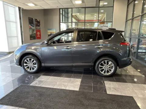 More photos of 2018 Toyota RAV4 Limited at Jay Wolfe Toyota, MO