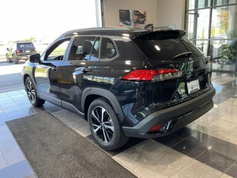 More photos of 2024 Toyota Corolla Cross Hybrid XSE at Jay Wolfe Toyota, MO