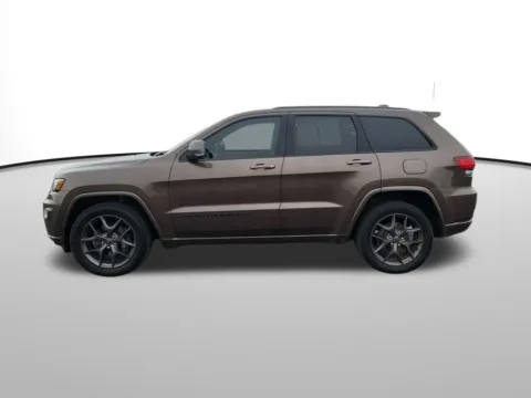 More photos of 2021 Jeep Grand Cherokee 80th Anniversary Edition at Chevrolet of Moses Lake, WA