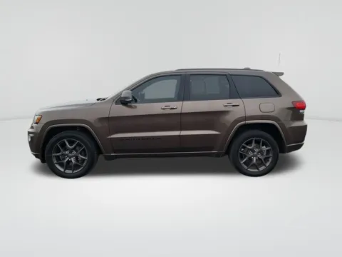 More photos of 2021 Jeep Grand Cherokee 80th Anniversary Edition at Bud Clary Chevrolet of Moses Lake, WA