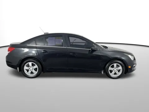 More photos of 2015 Chevrolet Cruze 1LT at Chevrolet of Moses Lake, WA
