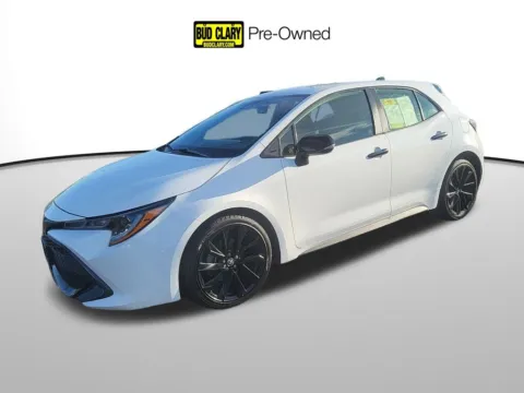 White 2022 Toyota Corolla Hatchback SE Nightshade Edition for sale in Moses Lake, WA