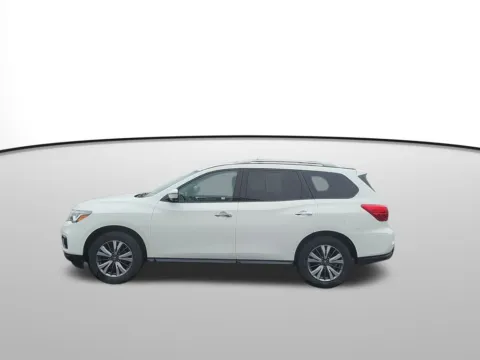 Photos of 2019 Nissan Pathfinder SL for sale in Moses Lake, WA at Chevrolet of Moses Lake