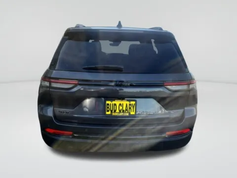 More photos of 2024 Jeep Grand Cherokee Altitude at Bud Clary Chevrolet of Moses Lake, WA