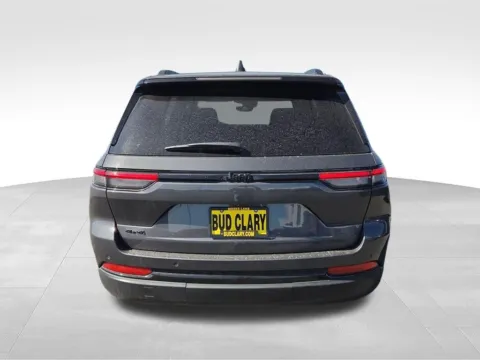 More photos of 2024 Jeep Grand Cherokee Altitude at Bud Clary Chevrolet of Moses Lake, WA