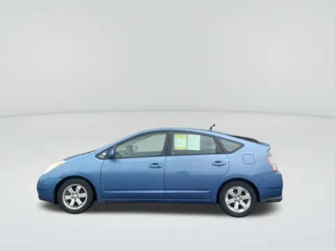 Photos of 2005 Toyota Prius for sale in Moses Lake, WA at Bud Clary Chevrolet of Moses Lake