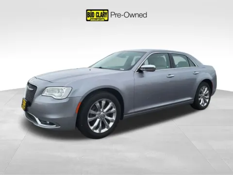 Silver 2017 Chrysler 300 C for sale in Moses Lake, WA