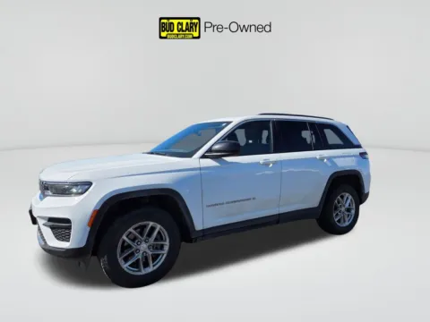 White 2024 Jeep Grand Cherokee Laredo for sale in Moses Lake, WA
