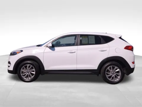 More photos of 2018 Hyundai Tucson SE at Bud Clary Chevrolet of Moses Lake, WA