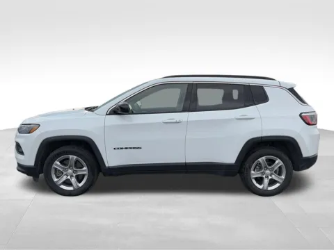 Photos of 2024 Jeep Compass Latitude for sale in Moses Lake, WA at Bud Clary Chevrolet of Moses Lake