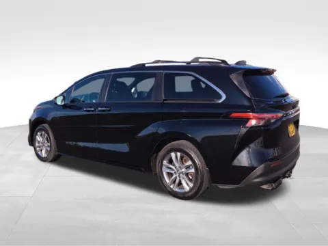 Another view of 2022 Toyota Sienna Woodland Edition for sale in Moses Lake, WA at Bud Clary Chevrolet of Moses Lake