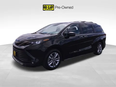 Black 2022 Toyota Sienna Woodland Edition for sale in Moses Lake, WA