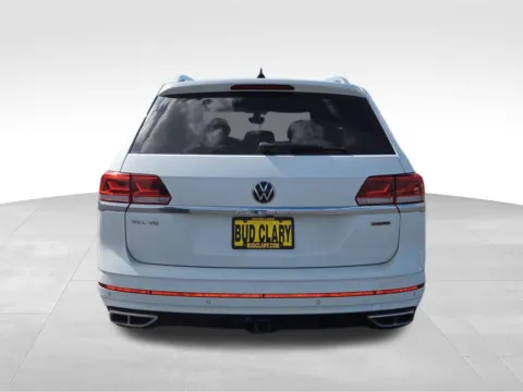 More photos of 2022 Volkswagen Atlas 3.6L V6 SEL Premium R-Line at Bud Clary Chevrolet of Moses Lake, WA