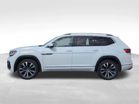 Photos of 2022 Volkswagen Atlas 3.6L V6 SEL Premium R-Line for sale in Moses Lake, WA at Bud Clary Chevrolet of Moses Lake