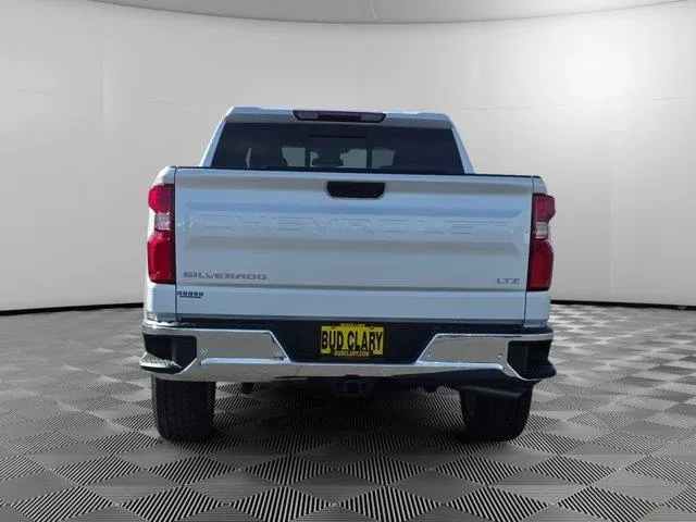 2025 Chevrolet Silverado 1500 LTZ - Photo 4