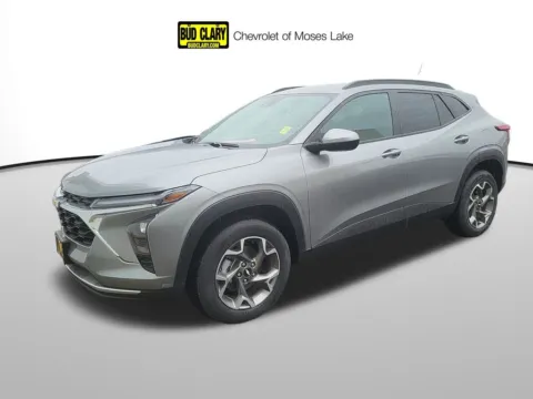 Gray 2025 Chevrolet Trax LT for sale in Moses Lake, WA