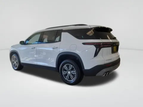 Another view of 2026 Chevrolet Traverse LT for sale in Moses Lake, WA at Bud Clary Chevrolet of Moses Lake