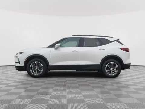 Photos of 2025 Chevrolet Blazer LT for sale in Moses Lake, WA at Chevrolet of Moses Lake