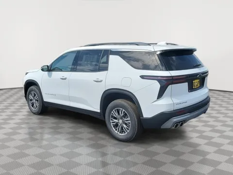 More photos of 2025 Chevrolet Traverse FWD LT at Chevrolet of Moses Lake, WA