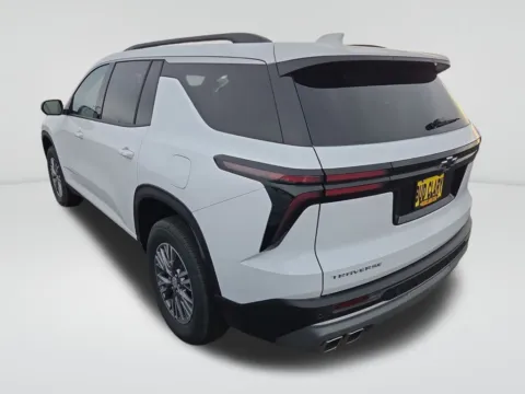 Another view of 2025 Chevrolet Traverse LT for sale in Moses Lake, WA at Bud Clary Chevrolet of Moses Lake