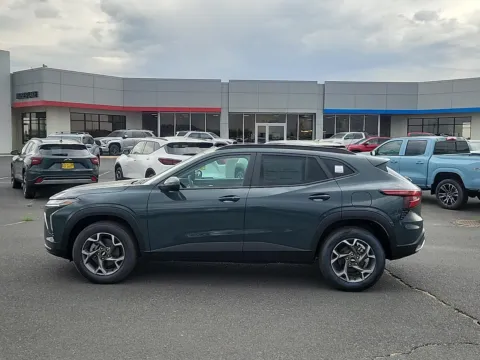 Photos of 2025 Chevrolet Trax LT for sale in Moses Lake, WA at Chevrolet of Moses Lake