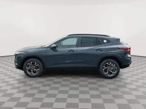Photos of 2025 Chevrolet Trax LT for sale in Moses Lake, WA at Chevrolet of Moses Lake