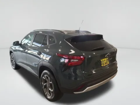 Another view of 2025 Chevrolet Trax LT for sale in Moses Lake, WA at Bud Clary Chevrolet of Moses Lake