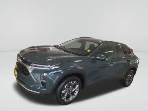 Photos of 2025 Chevrolet Trax LT for sale in Moses Lake, WA at Bud Clary Chevrolet of Moses Lake